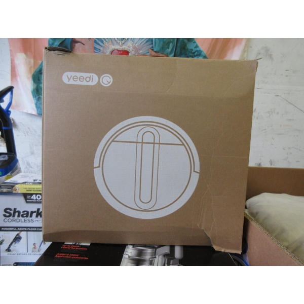 Veedi Cube Pro S1 Robot Vacuum in Box