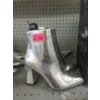 Image 1 : 2 New Pairs of Women's Silver Madden NYC Boots - 8