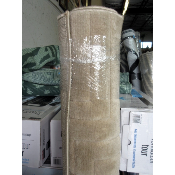 5' x 7' Beige Soft Touch Patterned Area Carpet