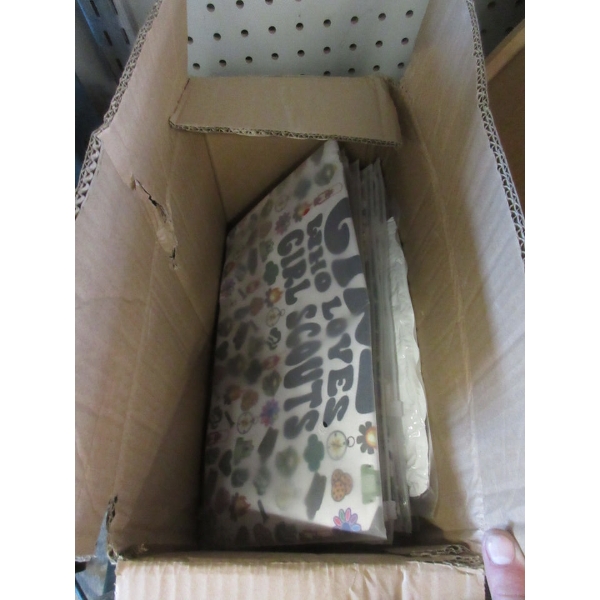 8 Assorted New 13" x 15" Canvas Totes 
