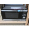 Image 1 : Panasonic Genius 1100 Watt Microwave Oven
