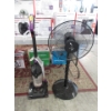 Image 1 : Pedestal Fan & Bissell Compact Upright Vacuum