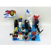 Image 2 : 13 Minifigs & 1 New LEGO Building Set