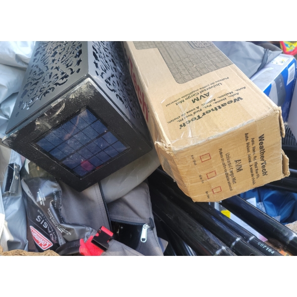 Skid of Customer Return Items 