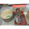 Image 1 : Vintage Toy Drum and Pace Home Barbers Kit