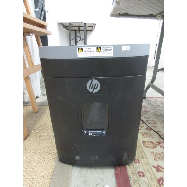 HP 16-Sheet Cross Cut Paper Shredder CC16