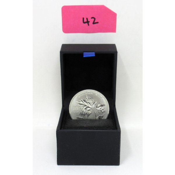 1/2 Oz .9999 Silver 2016 Canada Maple Leaves Coin 