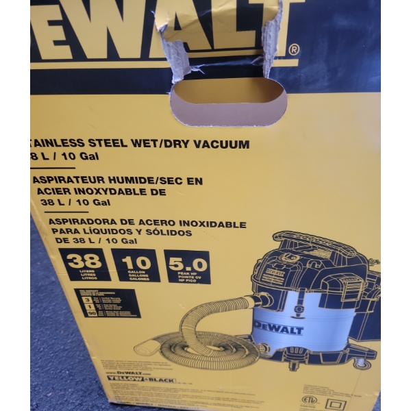 Customer Return Dewalt Vacuum