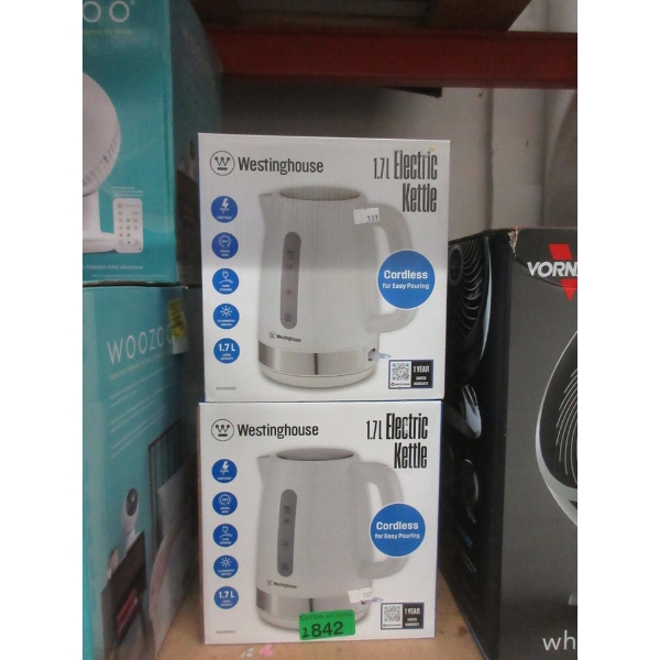 2 New Westinghouse 1.7 L Cordless Electric Kettles