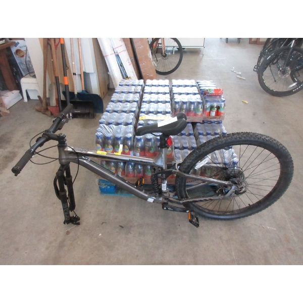 Hyper Viking Trail Pro Bike - No Front Wheel