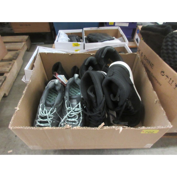 4 Pairs of Overstock & Customer Return Shoes