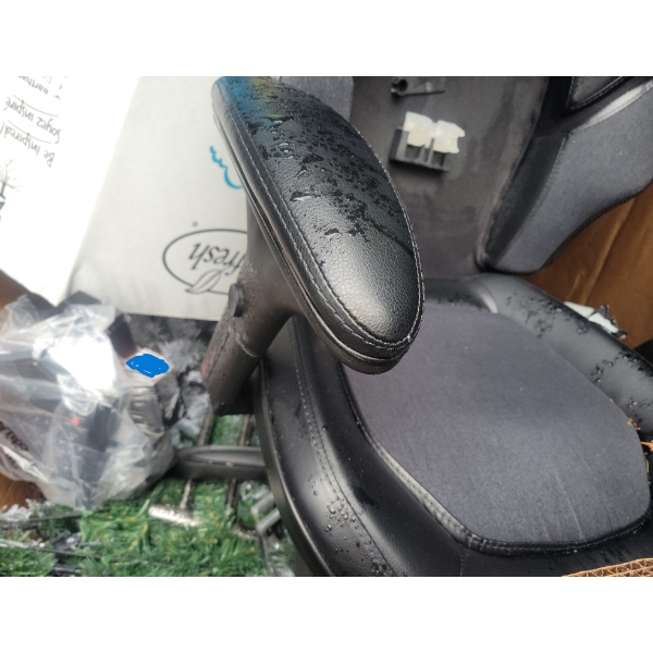 Skid of Assorted Items - Customer Returns