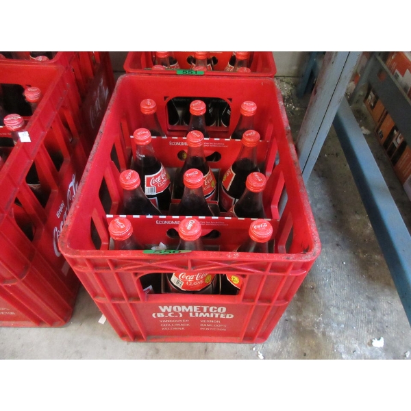Vintage Wometco Crate with 12 Unopened Pop Bottles