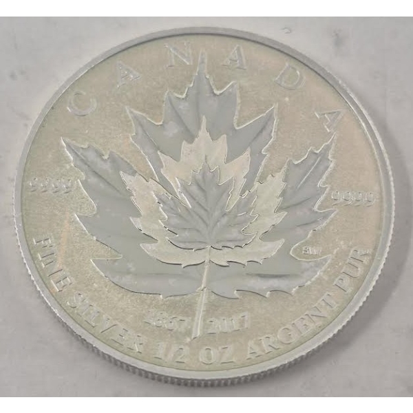 1/2 Oz .9999 Silver Maple Leaf Tribute Coin 