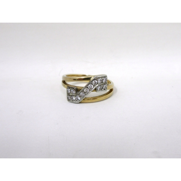 18KT Yellow Gold Ladies Estate Multi-Diamond Ring