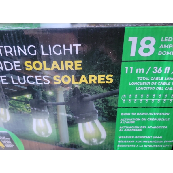 LED Outdoor String Lights - Customer Return 