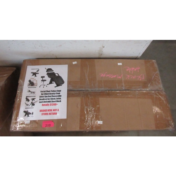 Black Facial/Tattoo Chair with Stool - Said to be new