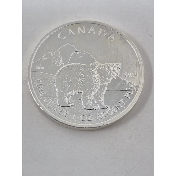 1 Oz .9999 Silver 2011 Canada Grizzly Bear Coin 