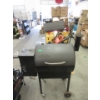 Image 1 : Traeger Wood Pellet Smoker/Grill with Cover