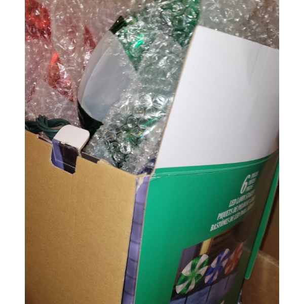 Box LED Lawn Stakes - Customer Return 