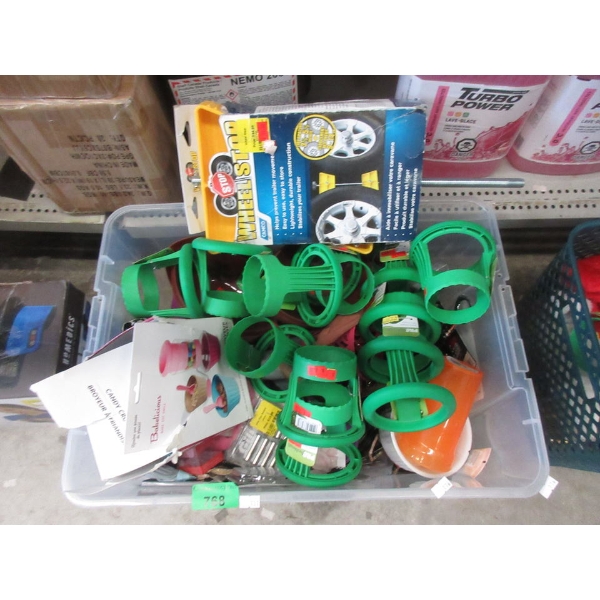 Totes of New & Customer Return Goods