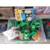 Image 1 : Totes of New & Customer Return Goods