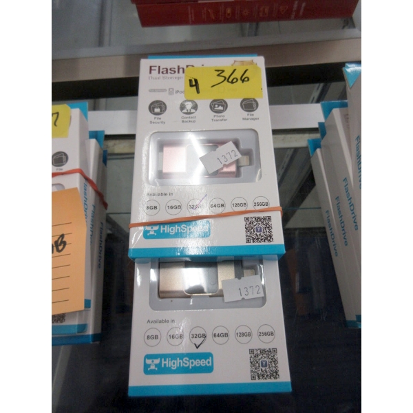4 New 32GB Flash Drives for Apple Products - Many Colours