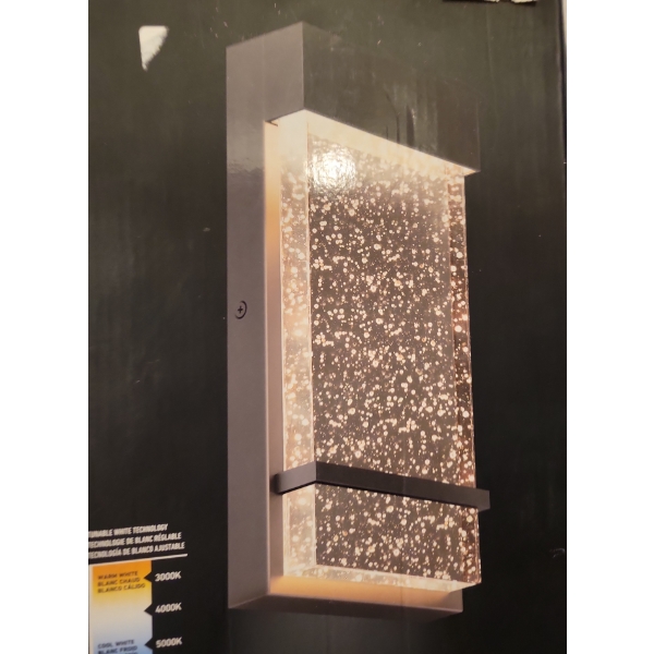 Exterior Light Fixture - Customer Return 