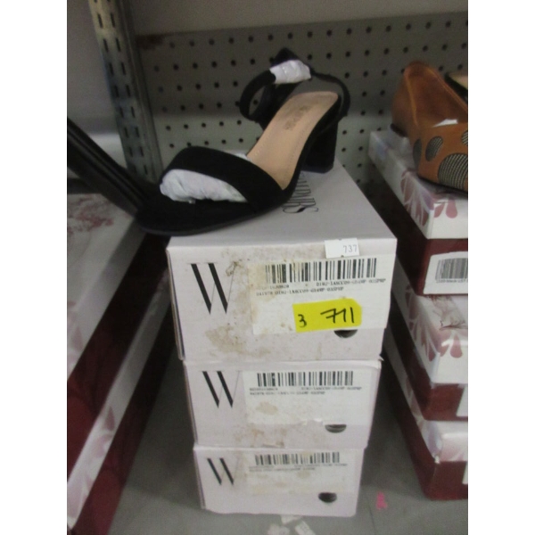 3 New Pairs of Size 7.5 Ladies Boxed Footwear