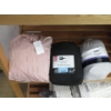 Image 1 : 3 Piece Lot of Assorted Bed Linens