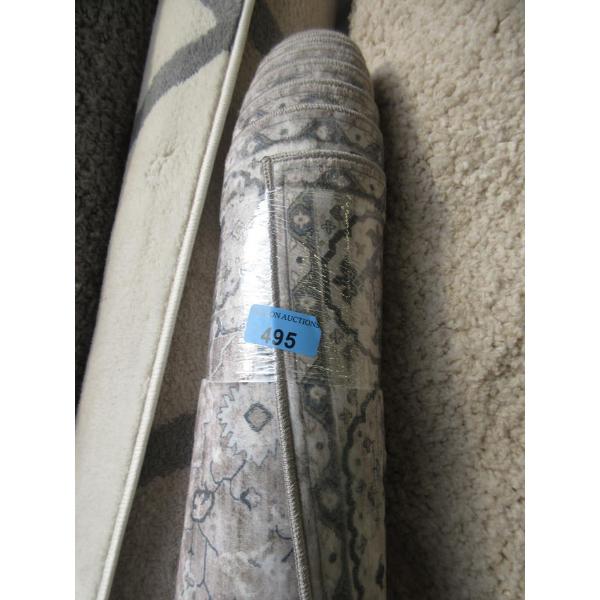 5.5' x 7' Patterned Low Pile Area Carpet