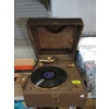 Image 1 : Vintage Brunswick Panatrope Suitcase Phonograph