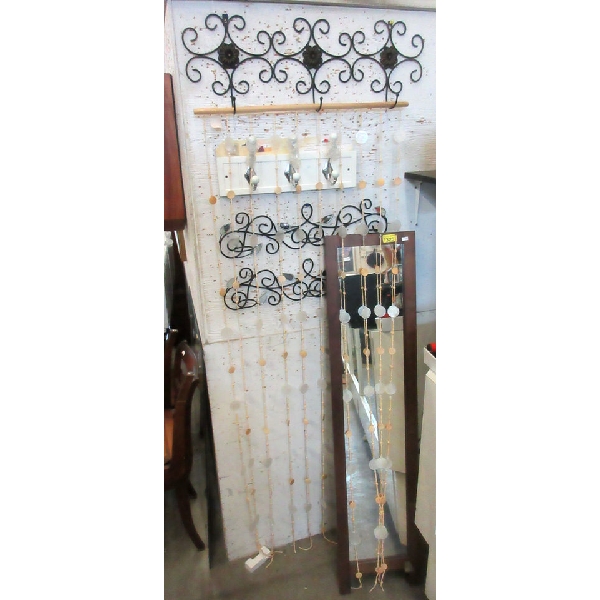 6 Piece Lot of Home Décor - Preowned