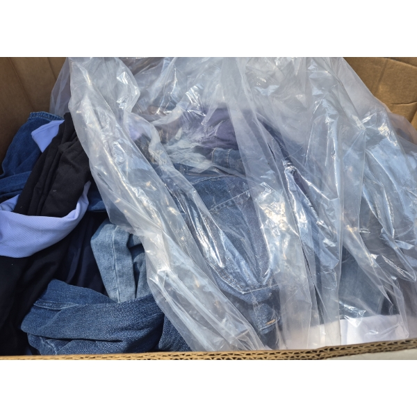Partial Pallet of Asst. Customer Return Clothing