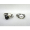 Image 1 : 2 Sterling Silver and Pearl Rings - Preowned 