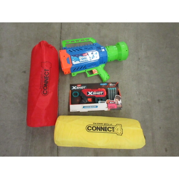 4 Piece Lot of Assorted Games and Game Pieces