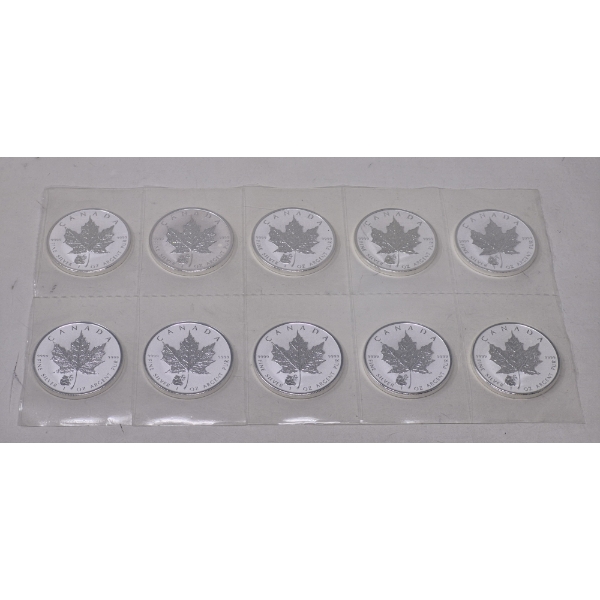 Uncut sheet 10 x 1 Oz .9999 Silver Maple Leaf Coins 