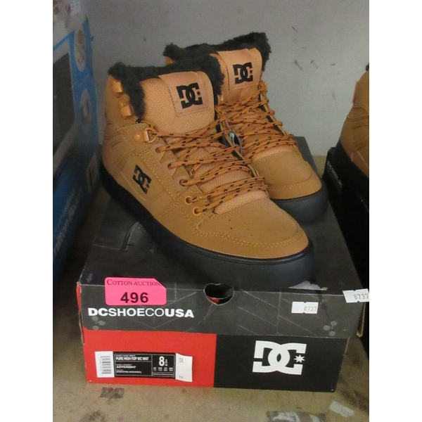 Men's New DC Fleece Lined Winter Shoes - Size 8