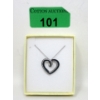 Image 2 : New Blue and White Diamond Heart Necklace