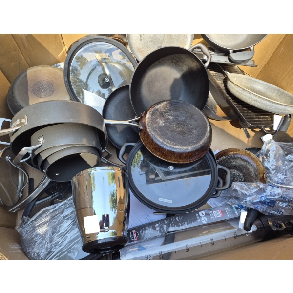 Partial Skid of Assorted Customer Return Goods