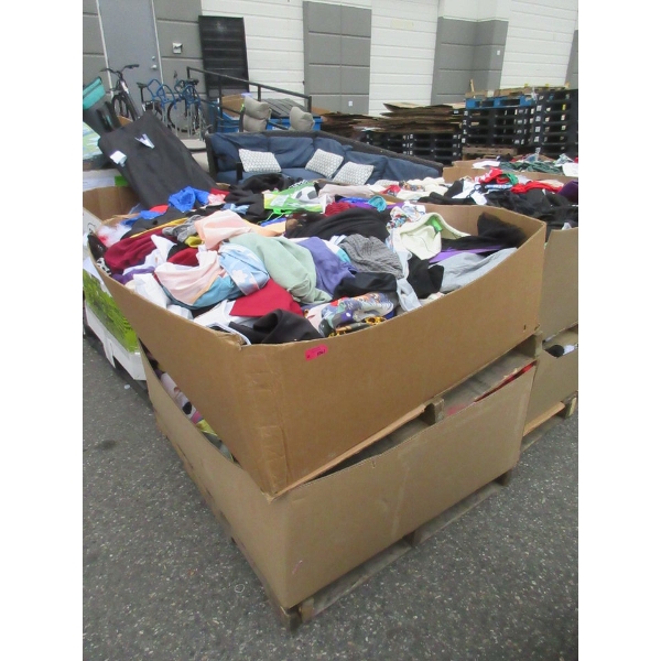 2 Short Skids of Clothing & Soft Household Goods