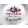 Image 2 : 5 Royal Albert "Sweet Violet" Fine China Pieces