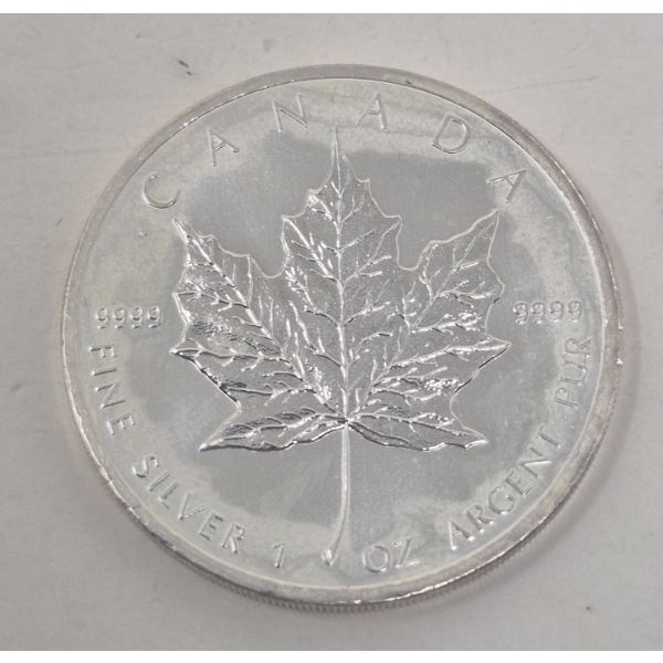 1 Oz .9999 Silver 2011 Canada Maple Leaf Coin 