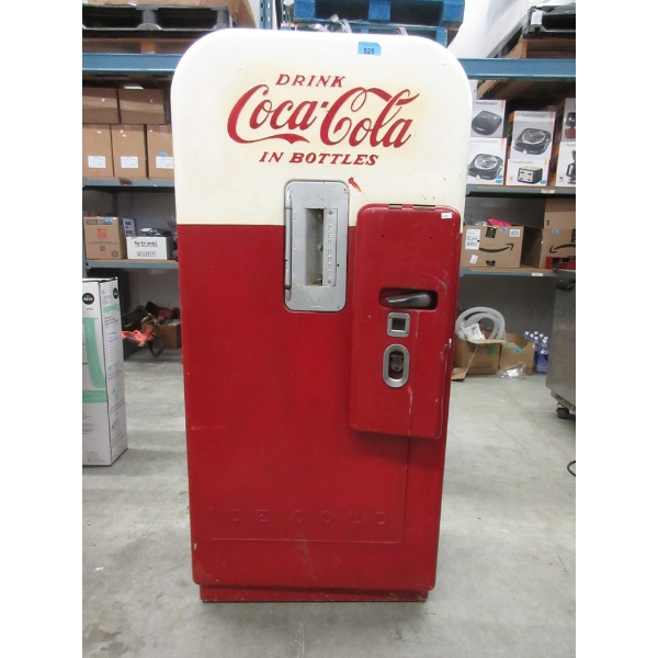 Vendo Coca Cola Vending Machine 1949-57 