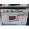 Image 1 : Hamilton Beach 1.1 Cu. Ft. Microwave - White