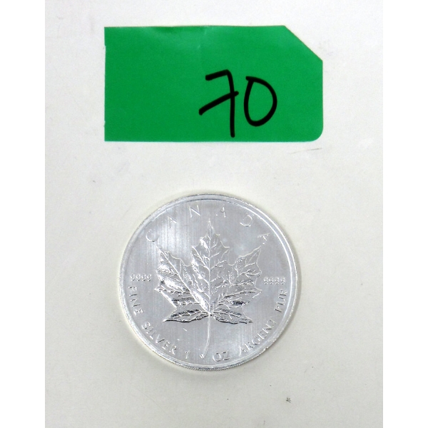 1 Oz .9999 Silver 2012 Maple Leaf Coin 