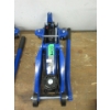 Image 1 : Small Hydraulic Car Jack