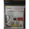 Image 1 : Brookstone 50" x 60" Heated Throw - Grey Pattern