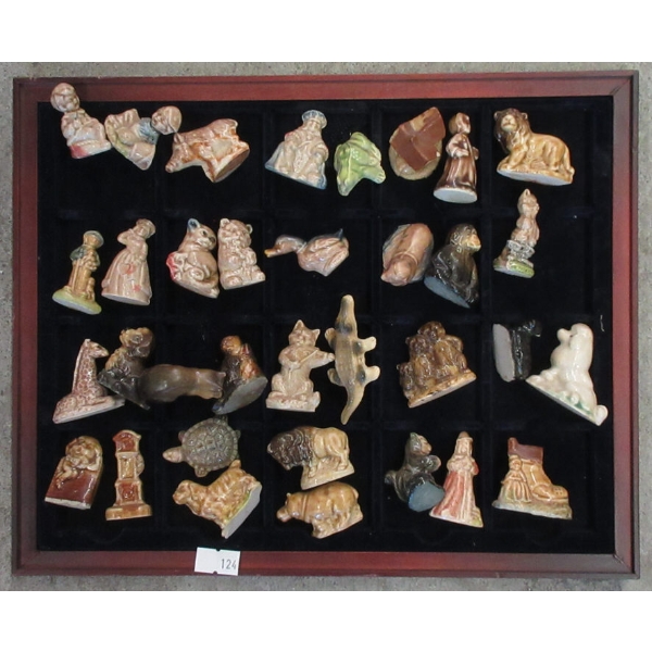 34 Vintage Wade Figurines from Red Rose Tea