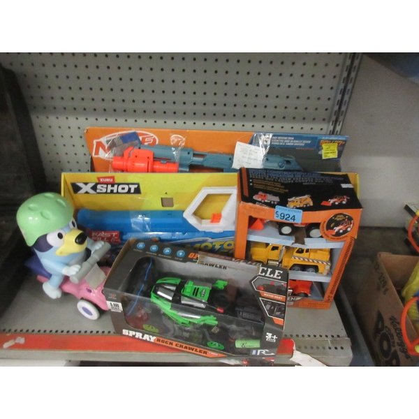 5 Piece Lot of Assorted Customer Return Toys